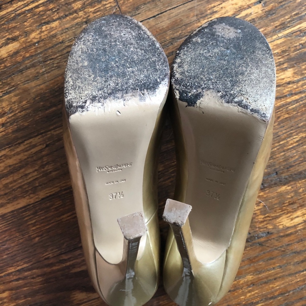 Authentic Gold YSL heels - Picture 3 of 6